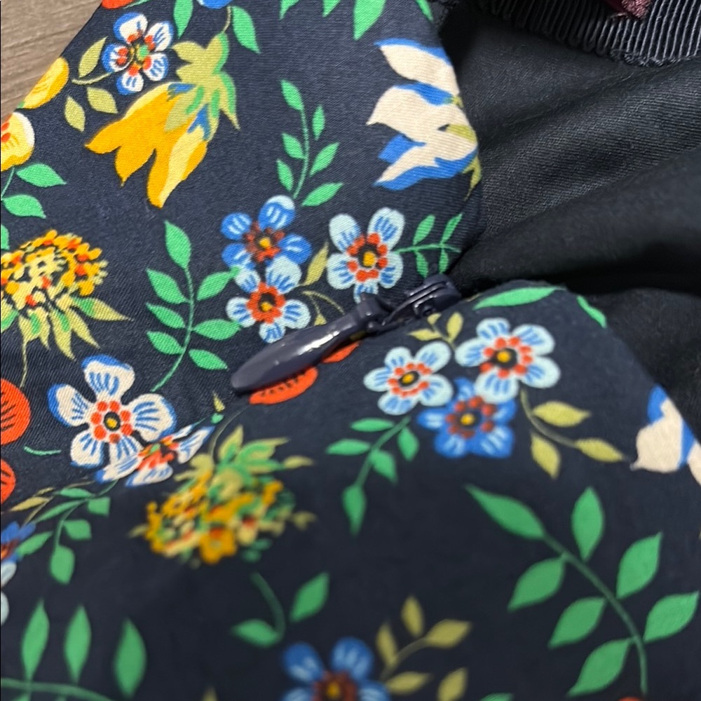 J. Crew Liberty Pencil Skirt - Picture 6 of 11